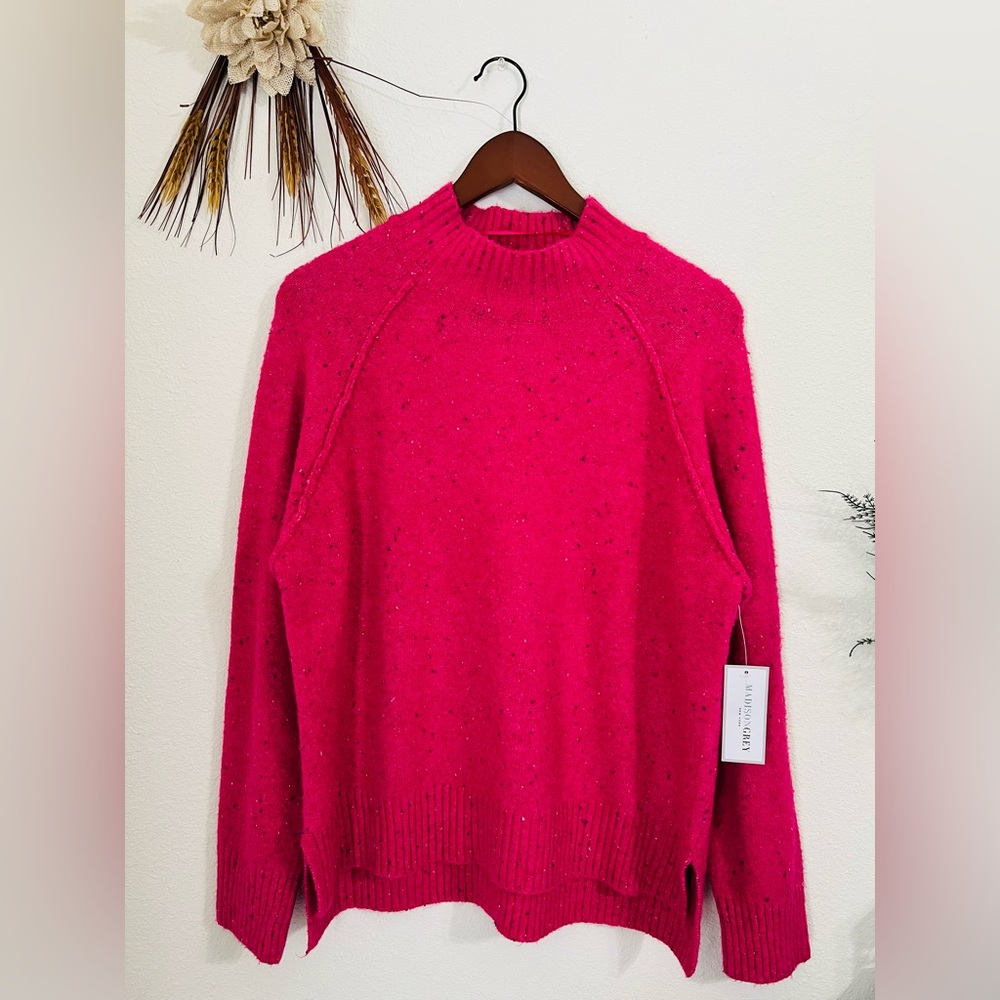 Madison Grey Pink Black Dotted Sweater Size XL